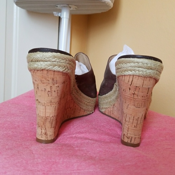 Marc Fisher wedges, sz 9 - Picture 3 of 6